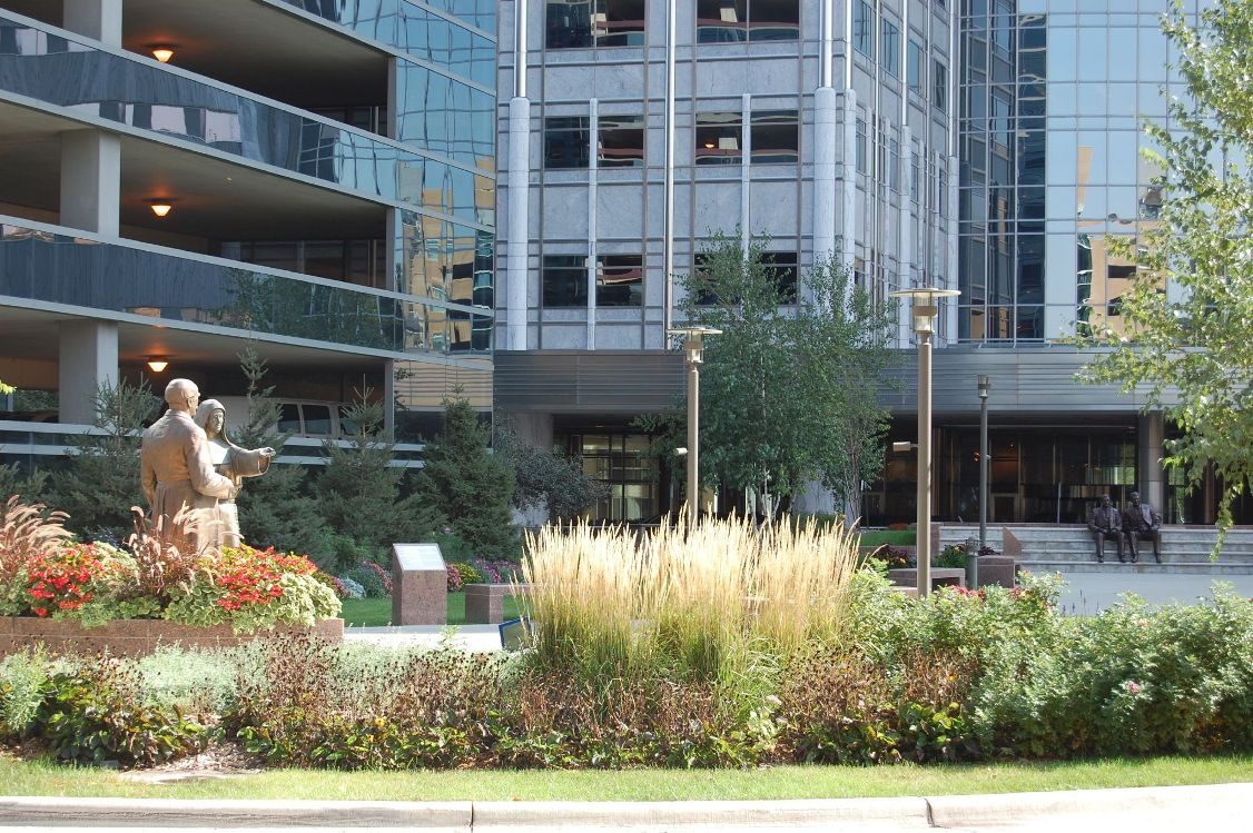 The Doctors Mayo Monuments